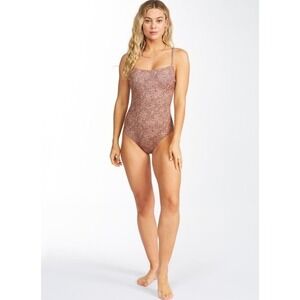 Billabong Women's Hidden Shore Hike-Skimpy One-Piece Swimsuit Cheetah Size M EUC